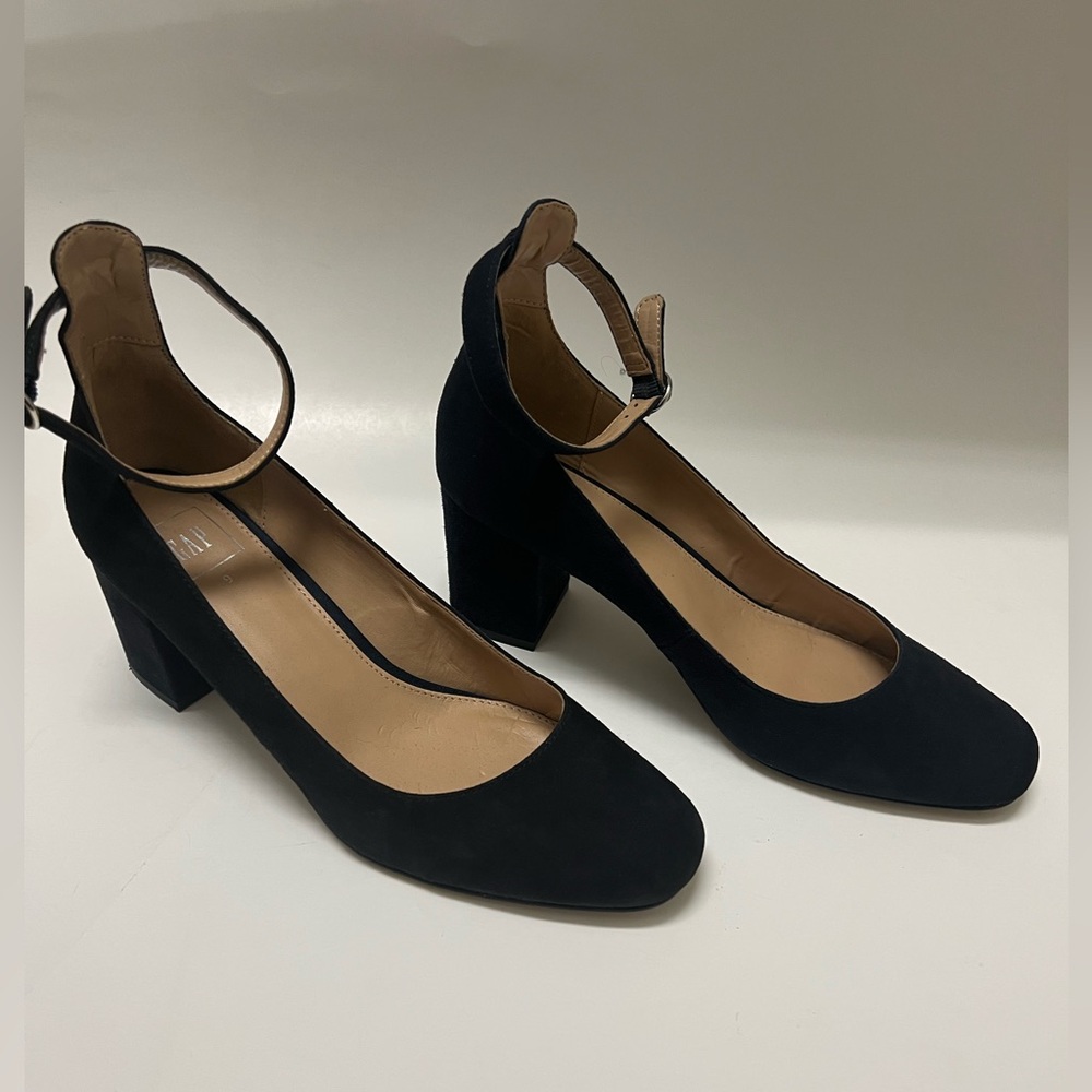GAP suede vegan block heel size 9 indigo blue Ankle Strap